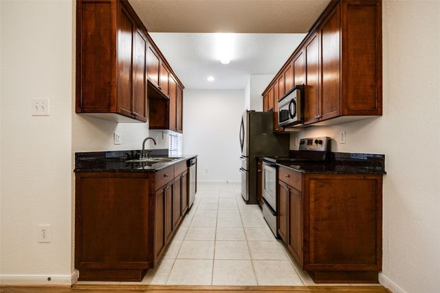 2255 Braeswood Park Drive 294, Houston, TX 77030