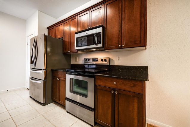 2255 Braeswood Park Drive 294, Houston, TX 77030