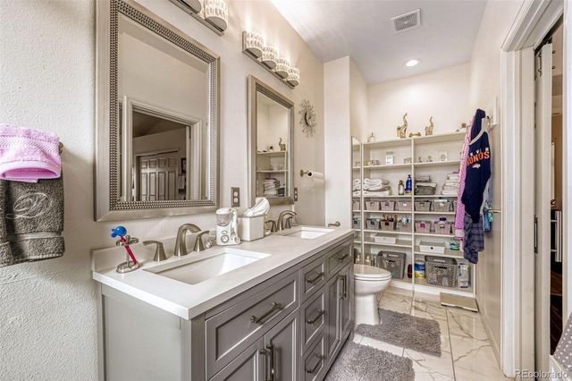 101 Granby Way C, Aurora, CO 80011