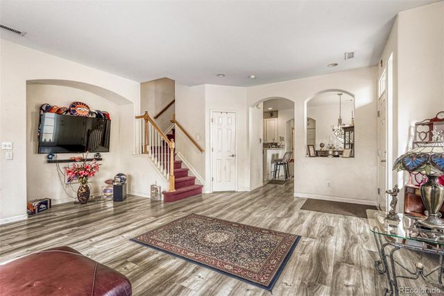 101 Granby Way C, Aurora, CO 80011