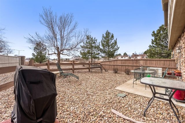 101 Granby Way C, Aurora, CO 80011