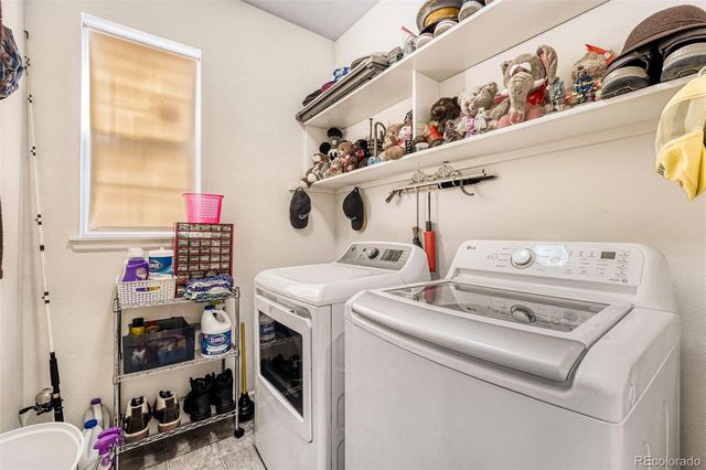 101 Granby Way C, Aurora, CO 80011