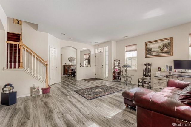 101 Granby Way C, Aurora, CO 80011