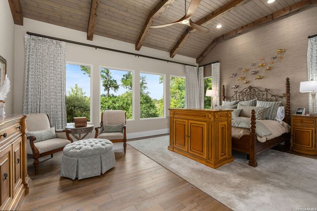 52 LANDMARK RDG, Boerne, TX 78006