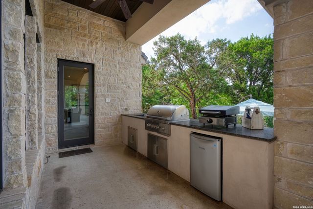 52 LANDMARK RDG, Boerne, TX 78006