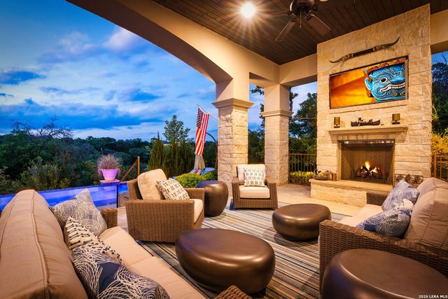 52 LANDMARK RDG, Boerne, TX 78006