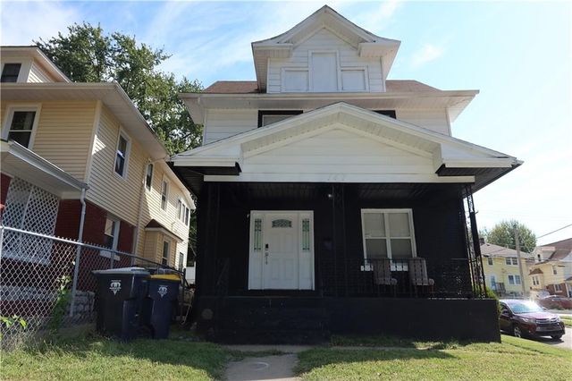 147 Kensington Avenue, Kansas City, MO 64123