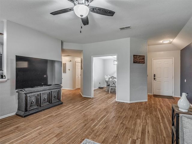 12317 NW 3rd Street, Yukon, OK 73099