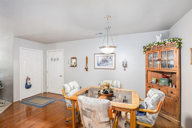 11347 N Woods Drive, Shelby Twp, MI 48317