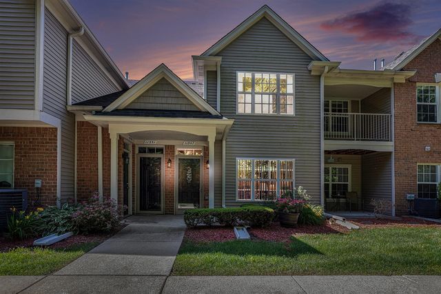 11347 N Woods Drive, Shelby Twp, MI 48317