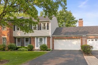 1209 W Bauer Road, Naperville, IL 60563