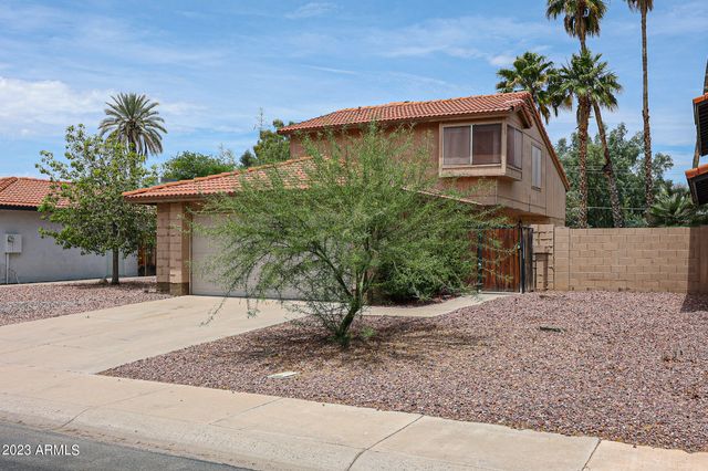 2726 W BROOKS Street, Chandler, AZ 85224