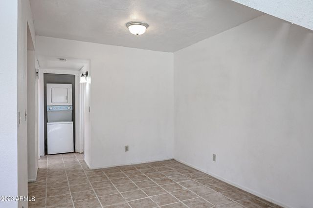 2726 W BROOKS Street, Chandler, AZ 85224