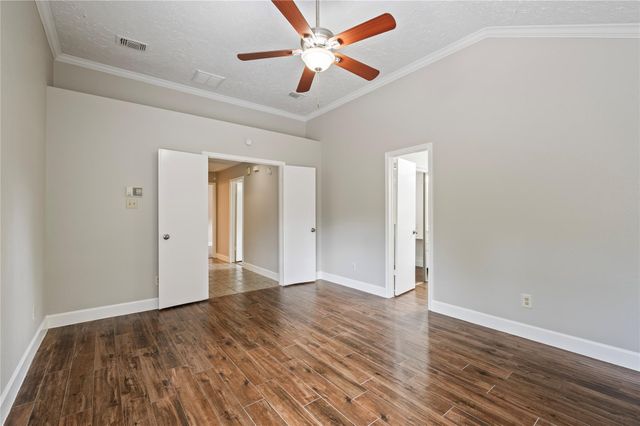 5434 Garden Village Drive, Houston, TX 77339