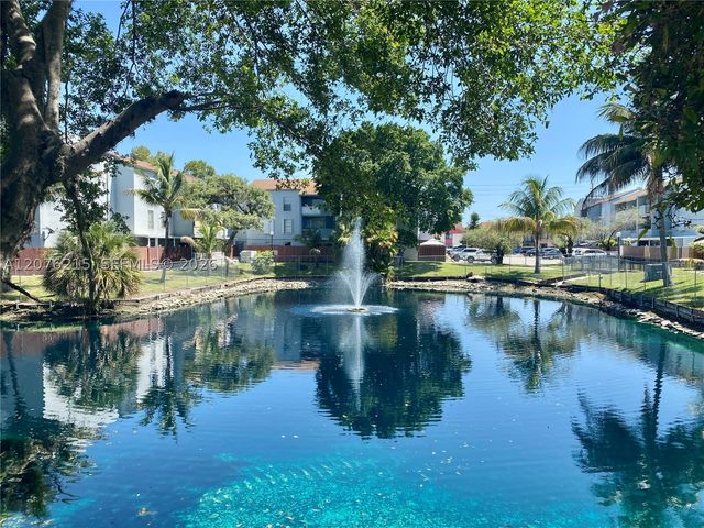 6095 W 18th Ave S314, Hialeah, FL 33012