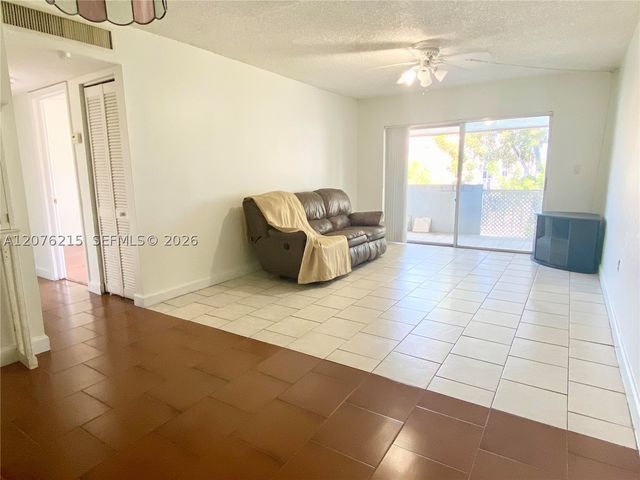 6095 W 18th Ave S314, Hialeah, FL 33012