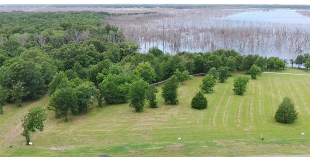 285 Shoreline Drive S9-0103, Dodd City, TX 75438