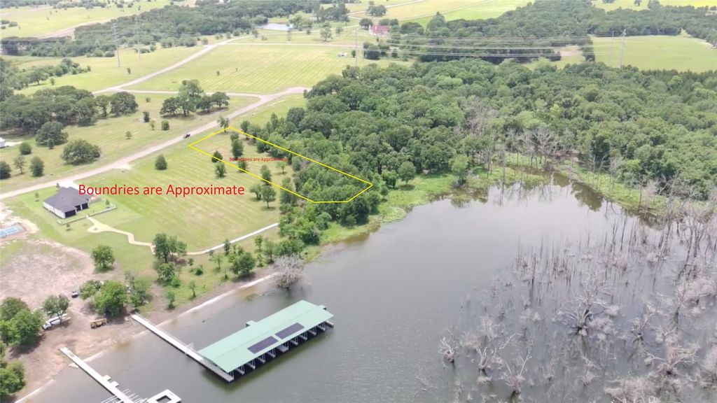 285 Shoreline Drive S9-0103, Dodd City, TX 75438