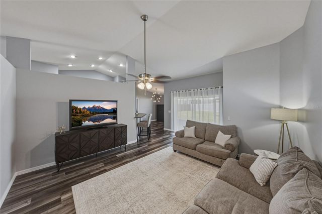 2734 STONEWOOD DRIVE, Lakeland, FL 33810