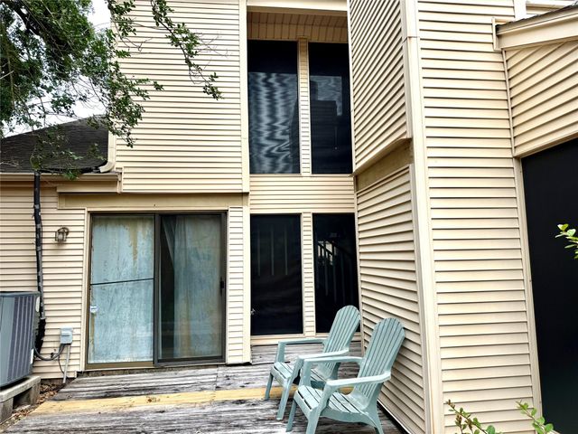 16610 Bentshire Way, Houston, TX 77058