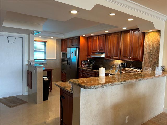 1012 N Ocean Blvd 607, Pompano Beach, FL 33062