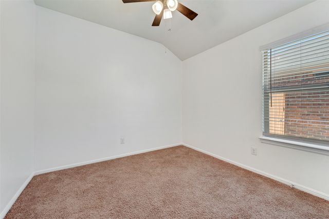 328 Foxhunter Street, Fort Worth, TX 76131