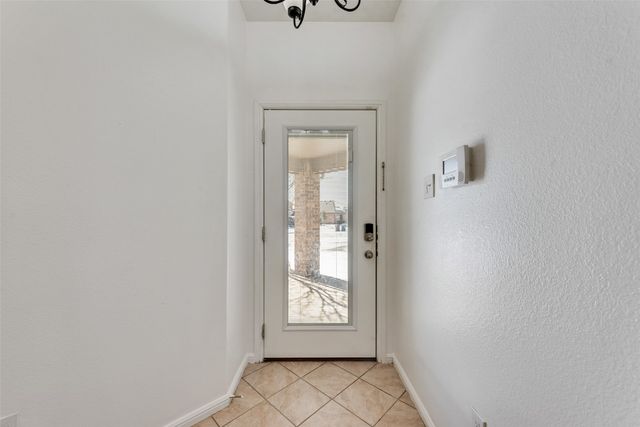 328 Foxhunter Street, Fort Worth, TX 76131