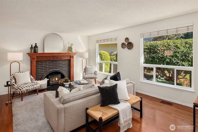 12220 102nd Place NE, Kirkland, WA 98034