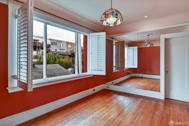 1458 Palou Avenue, San Francisco, CA 94124