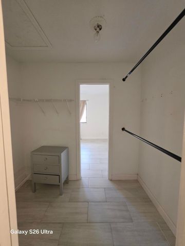139 Sparrow Drive 3g, Royal Palm Beach, FL 33411