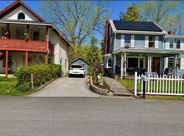11 Oxford Depot, Chester, NY 10918