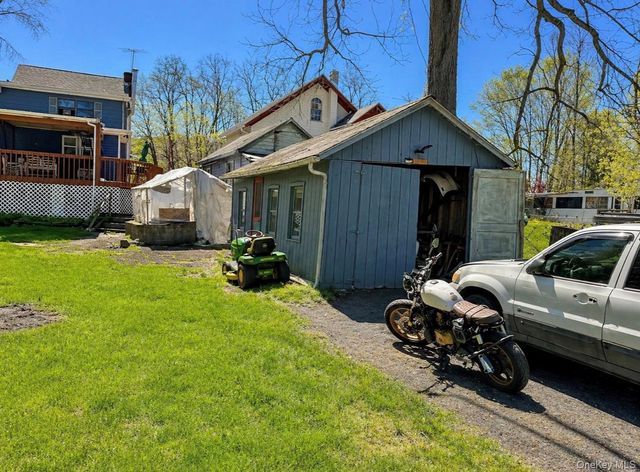 11 Oxford Depot, Chester, NY 10918