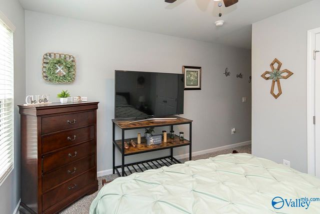 120 Syd Road, Owens Cross Roads, AL 35763
