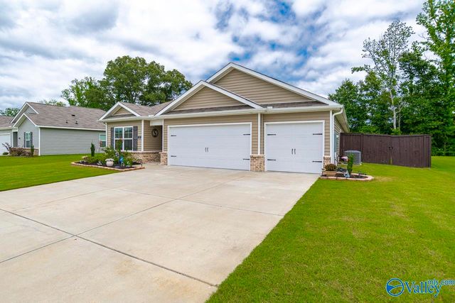 120 Syd Road, Owens Cross Roads, AL 35763
