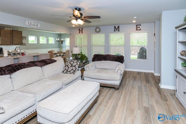 120 Syd Road, Owens Cross Roads, AL 35763