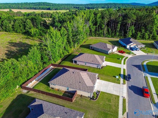 120 Syd Road, Owens Cross Roads, AL 35763