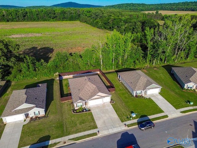 120 Syd Road, Owens Cross Roads, AL 35763