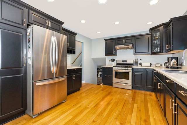 15317 Boca Rio Drive, Oak Forest, IL 60452