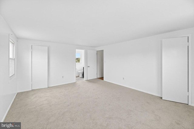44 HORNBLENDE LN, Willingboro, NJ 08046