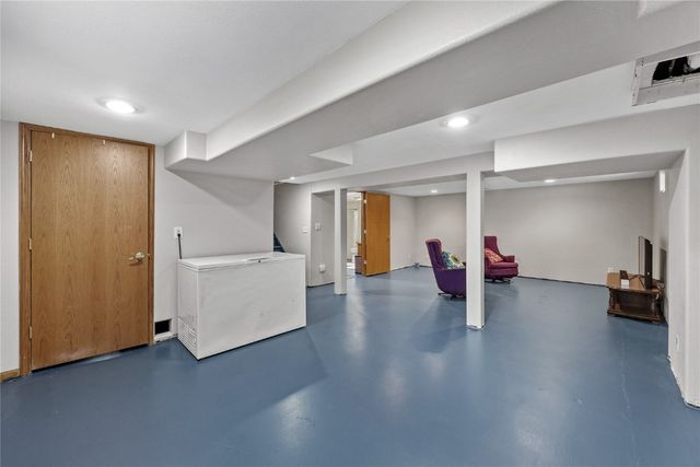 1410 25th Street, Marion, IA 52302