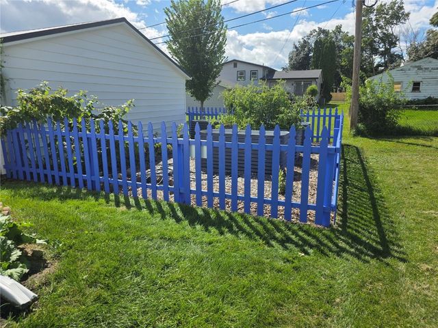 1410 25th Street, Marion, IA 52302