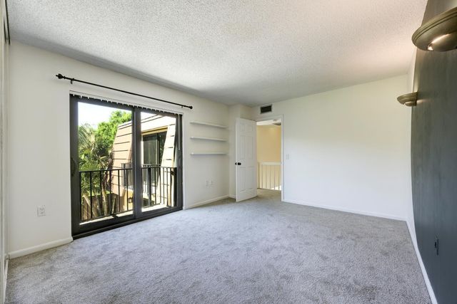 319 3rd Court, Palm Beach Gardens, FL 33410