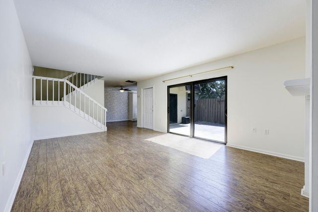 319 3rd Court, Palm Beach Gardens, FL 33410