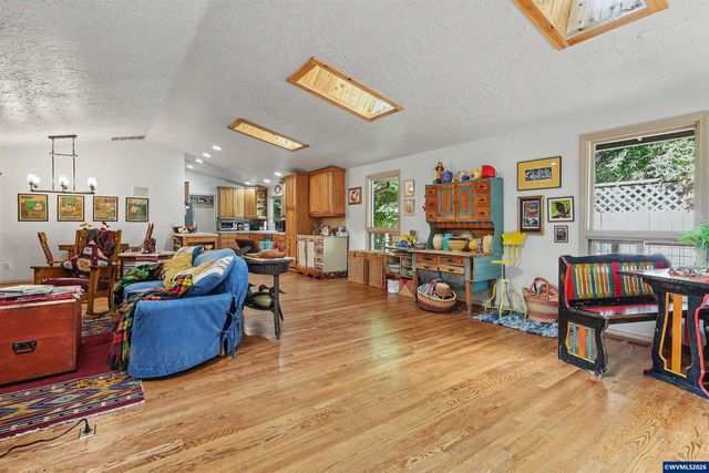 19368 SE Summertime Dr, Sandy, OR 97055