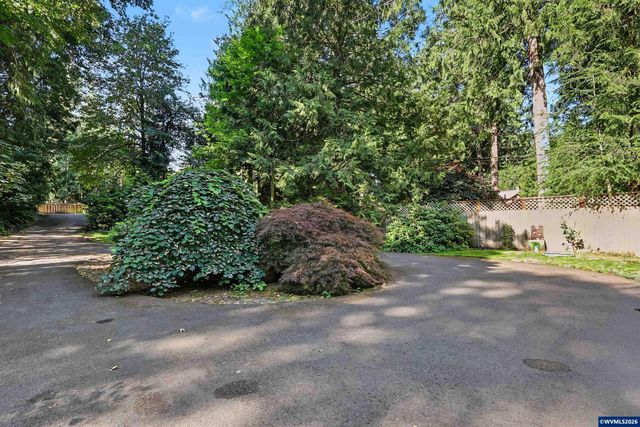 19368 SE Summertime Dr, Sandy, OR 97055