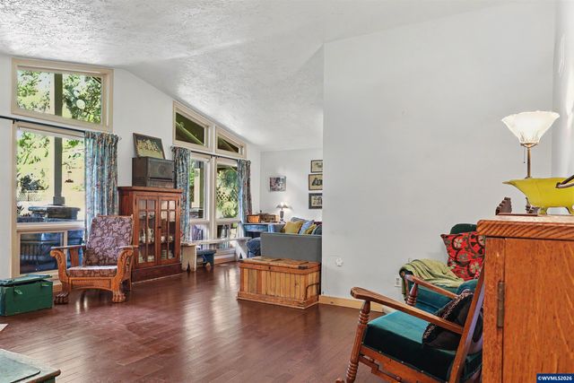 19368 SE Summertime Dr, Sandy, OR 97055