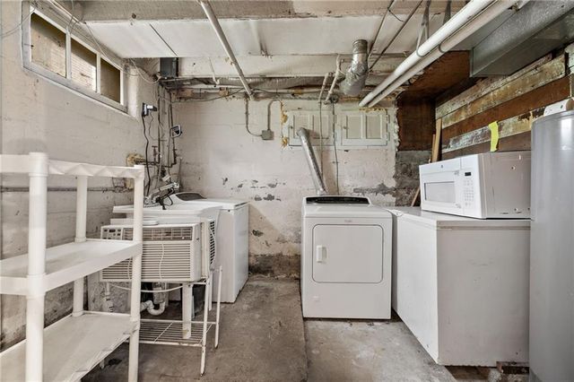 1678 E Minnhaha Ave Avenue, St Paul, MN 55106