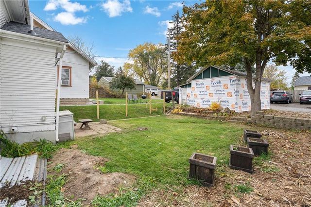 1678 E Minnhaha Ave Avenue, St Paul, MN 55106