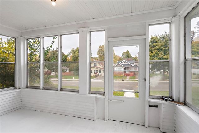 1678 E Minnhaha Ave Avenue, St Paul, MN 55106