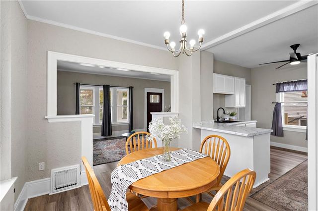 1678 E Minnhaha Ave Avenue, St Paul, MN 55106